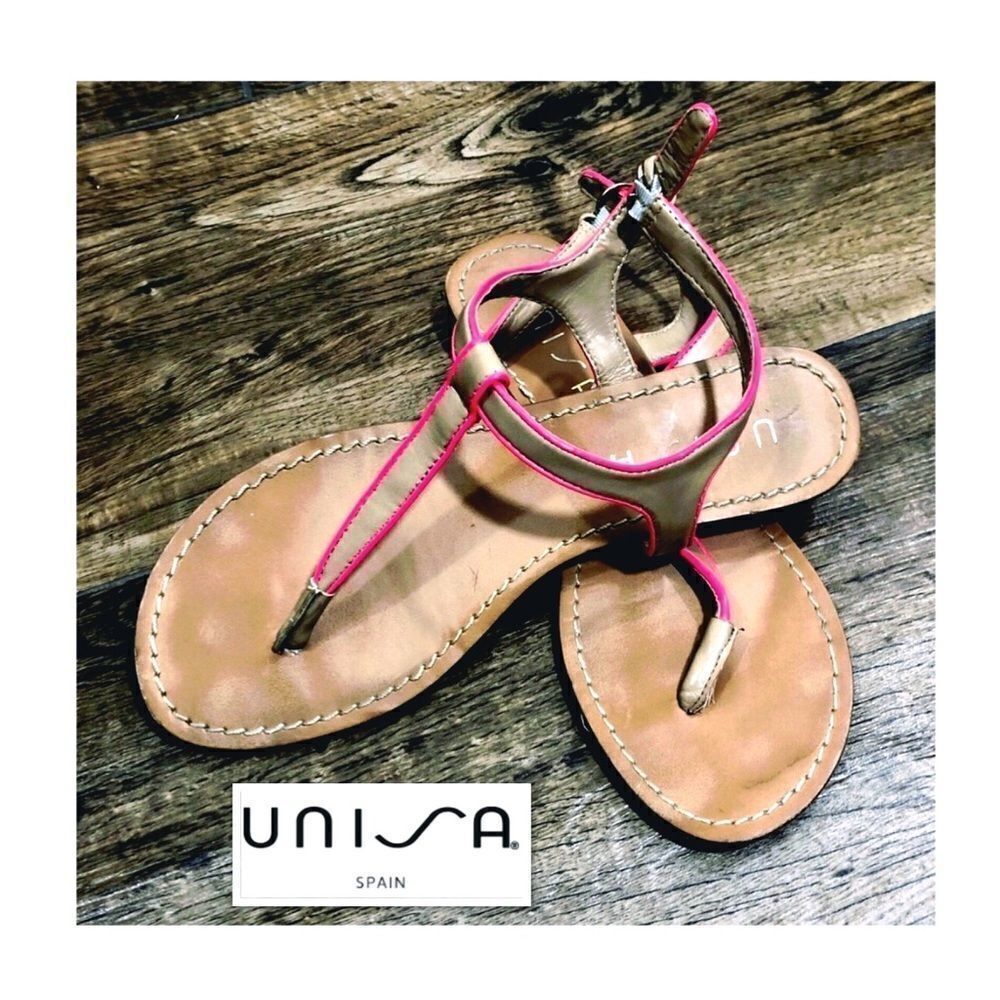 Unisa Flat sandals w/pink trim